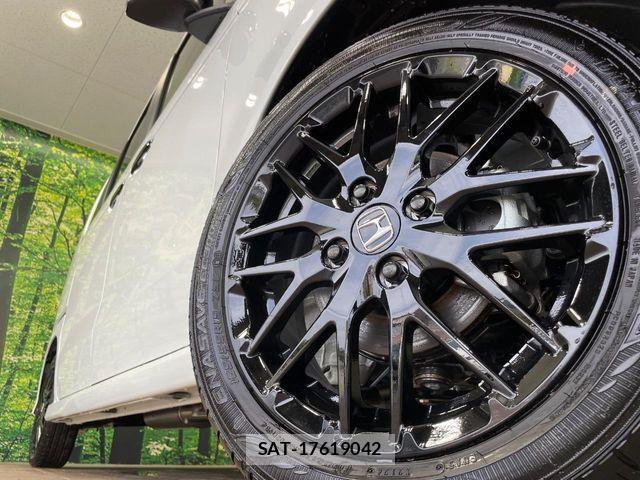 Honda N BOX CUSTOM 2026-08 8881081-12