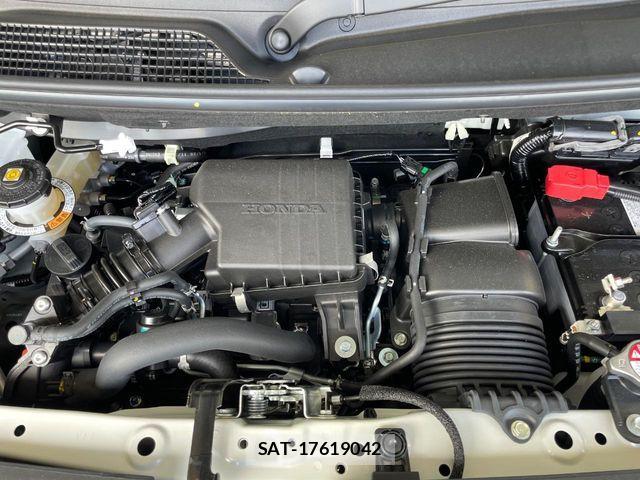 Honda N BOX CUSTOM 2026-08 8881081-17
