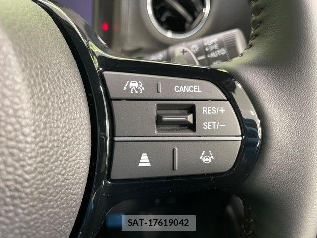 Honda N BOX CUSTOM 2026-08 8881081-4