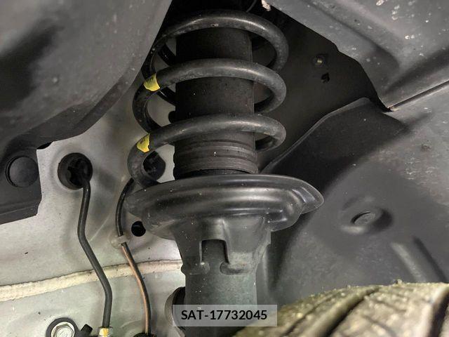 Honda N BOX CUSTOM 2024-03 8881082-19
