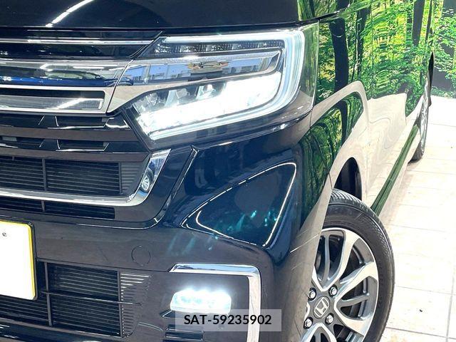 Honda N BOX CUSTOM 2022-05 8881113-11