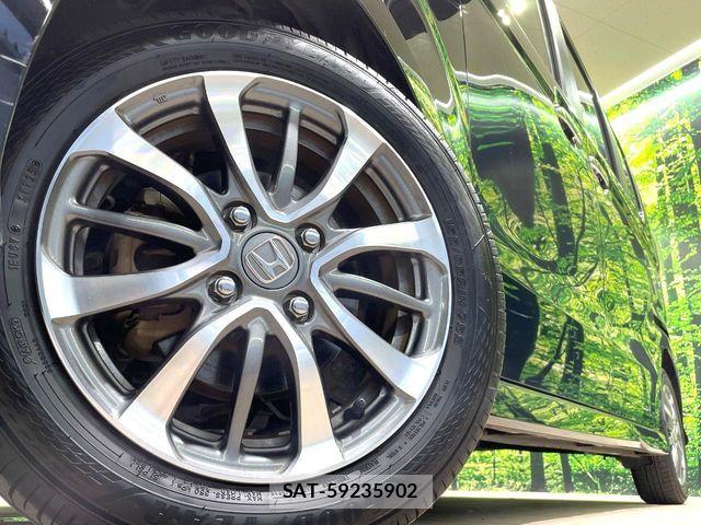 Honda N BOX CUSTOM 2022-05 8881113-12