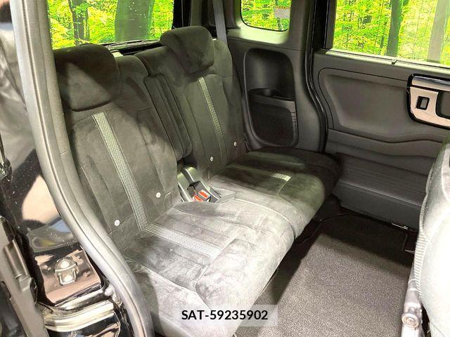 Honda N BOX CUSTOM 2022-05 8881113-8