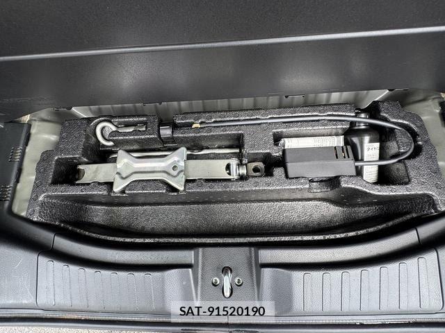 Honda N BOX CUSTOM 2023-06 8881109-29