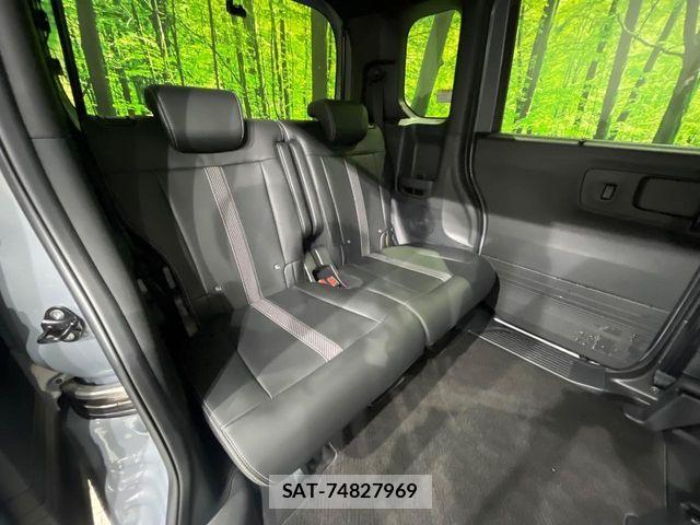 Honda N BOX CUSTOM 2024-05 8884032-9