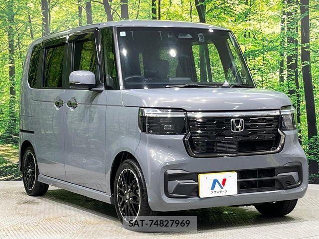 Honda N BOX CUSTOM 2024-05 8884032-16