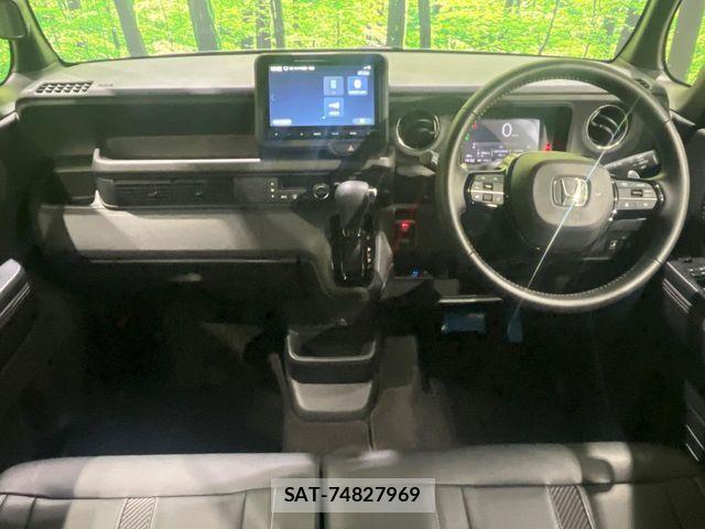 Honda N BOX CUSTOM 2024-05 8884032-1
