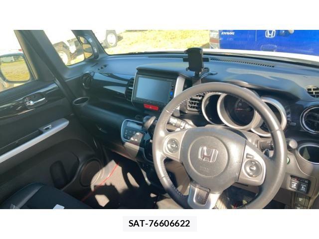 Honda N BOX CUSTOM 2017-02 8884051-13