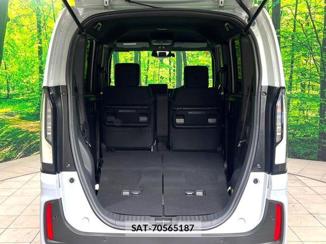 Honda N BOX CUSTOM 2023-11 8884036-10