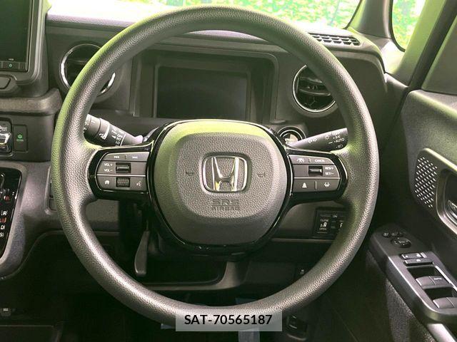 Honda N BOX CUSTOM 2023-11 8884036-11