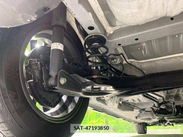 Honda N BOX CUSTOM 2024-11 8884033-19