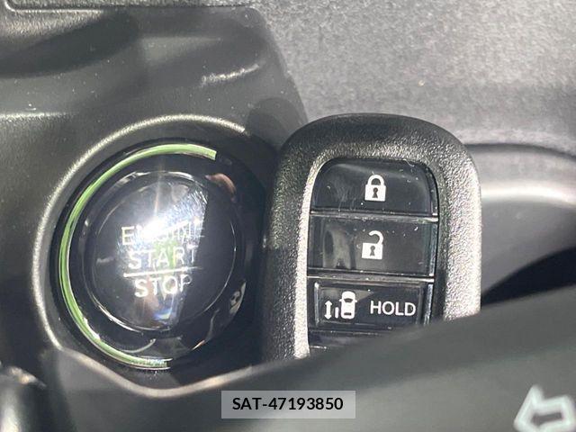 Honda N BOX CUSTOM 2024-11 8884033-6