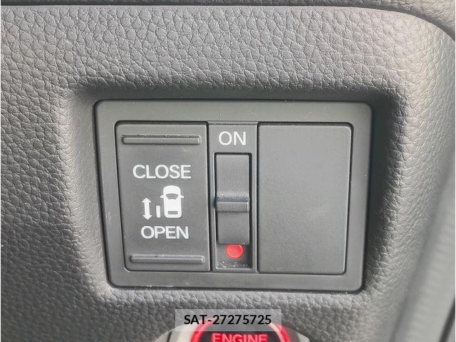 Honda N BOX CUSTOM 2021-04 8884043-13