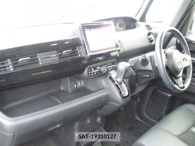 Honda N BOX CUSTOM 2022-09 8884038-11