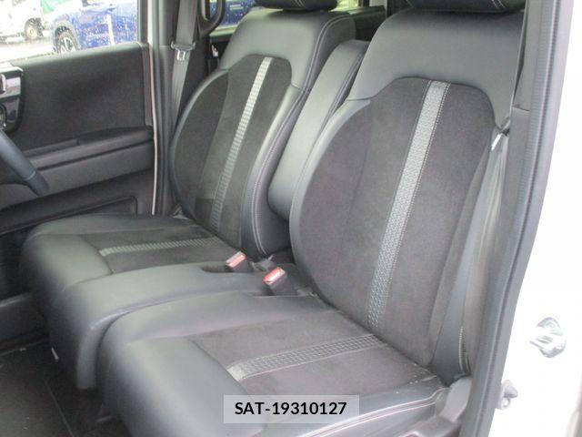 Honda N BOX CUSTOM 2022-09 8884038-13