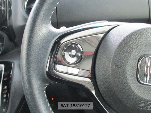 Honda N BOX CUSTOM 2022-09 8884038-15