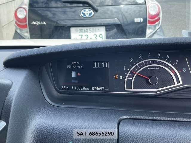 Honda N BOX CUSTOM 2017-12 8884045-8
