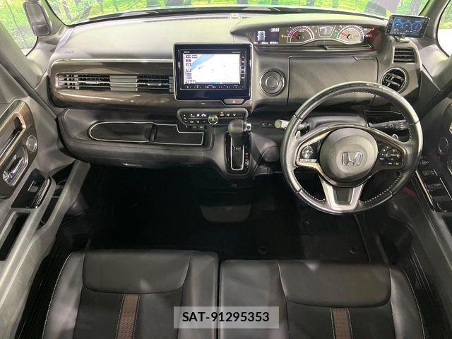 Honda N BOX CUSTOM 2017-12 8884044-4