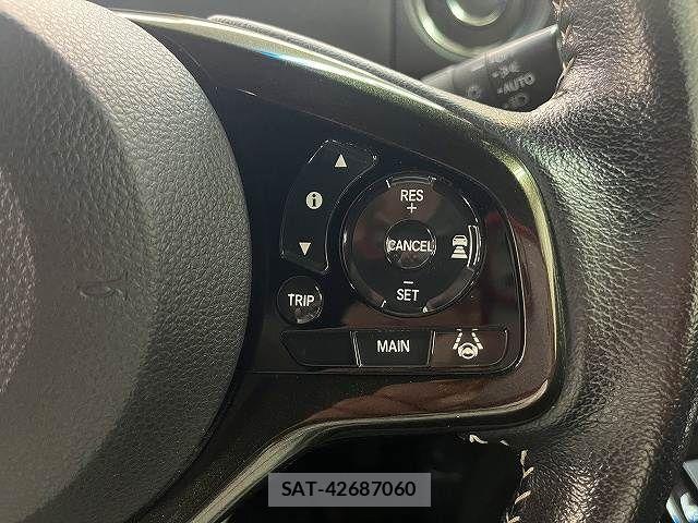 Honda N BOX CUSTOM 2018-03 8884039-17