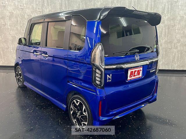 Honda N BOX CUSTOM 2018-03 8884039-25