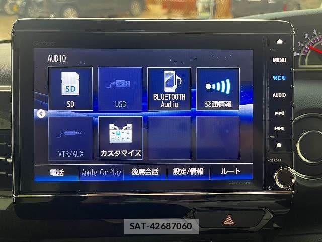 Honda N BOX CUSTOM 2018-03 8884039-4