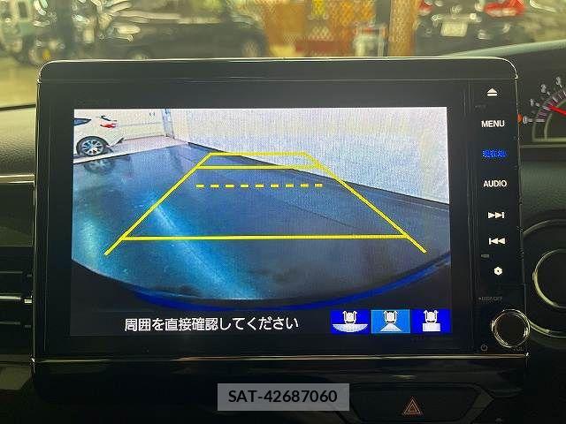 Honda N BOX CUSTOM 2018-03 8884039-5
