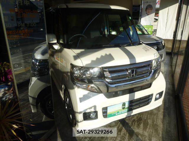 Honda N BOX CUSTOM 2016-02 631164-0
