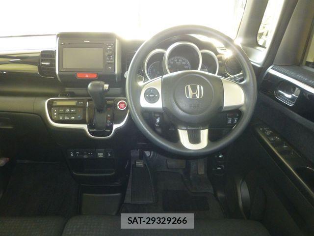 Honda N BOX CUSTOM 2016-02 631164-14