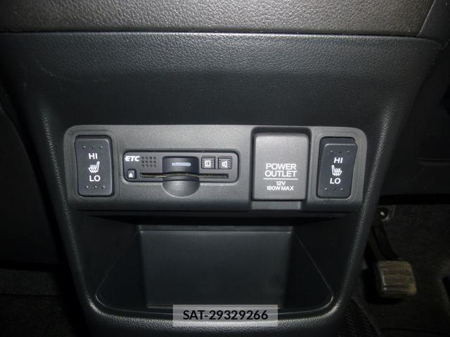 Honda N BOX CUSTOM 2016-02 631164-18