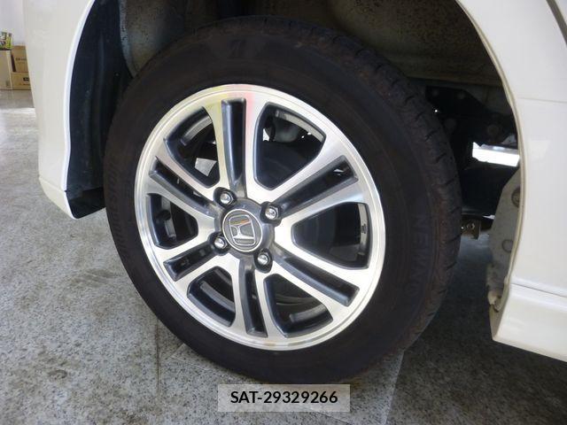 Honda N BOX CUSTOM 2016-02 631164-23