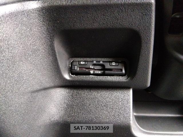 Honda N BOX CUSTOM 2023-11 1338729-9