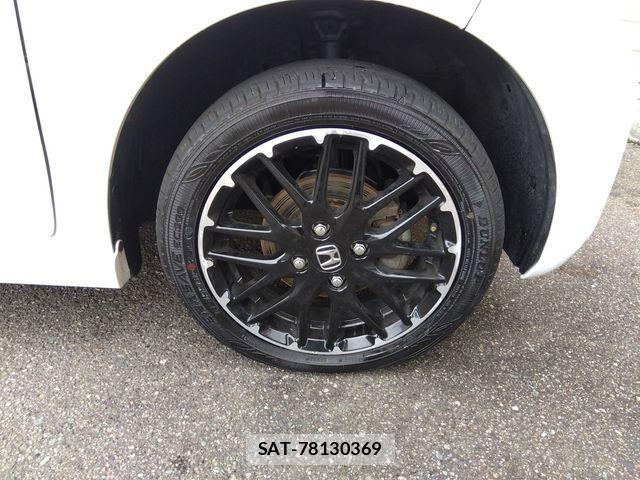 Honda N BOX CUSTOM 2023-11 1338729-14