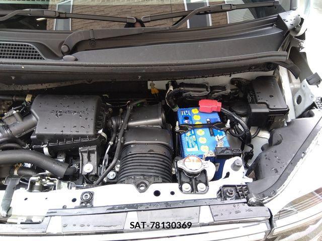 Honda N BOX CUSTOM 2023-11 1338729-15