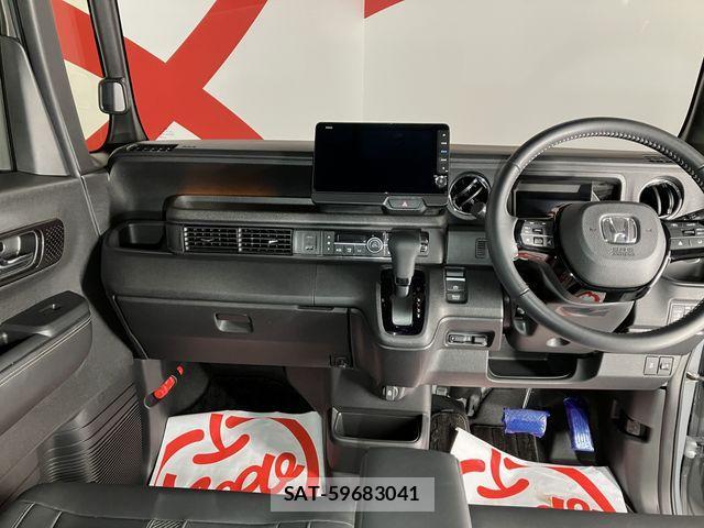 Honda N BOX CUSTOM 2024-08 2672094-19