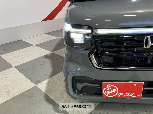 Honda N BOX CUSTOM 2024-08 2672094-7