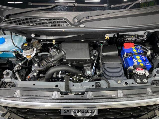 Honda N BOX CUSTOM 2024-09 3381478-17