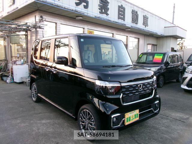 Honda N BOX CUSTOM 2025-12 3381488-0