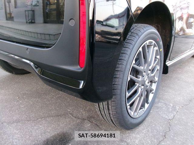 Honda N BOX CUSTOM 2025-12 3381488-12
