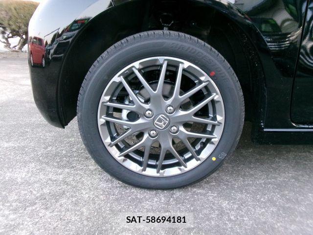 Honda N BOX CUSTOM 2025-12 3381488-15