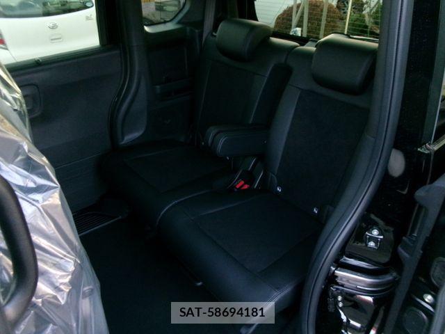 Honda N BOX CUSTOM 2025-12 3381488-26
