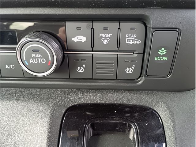 Honda N BOX CUSTOM 2024-01 3677977-6