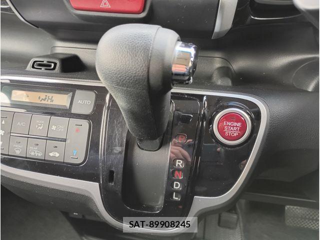 Honda N BOX CUSTOM 2016-03 4110779-12