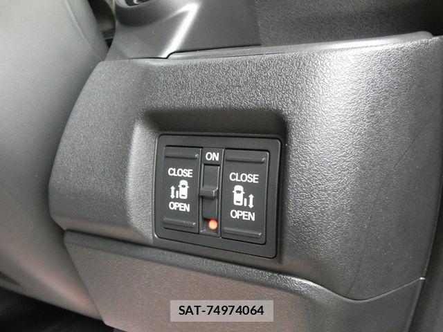 Honda N BOX CUSTOM 2025-07 4176580-17