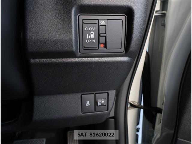 Honda N BOX CUSTOM 2025-08 4328195-8