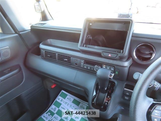 Honda N BOX CUSTOM 2025-10 4372081-11