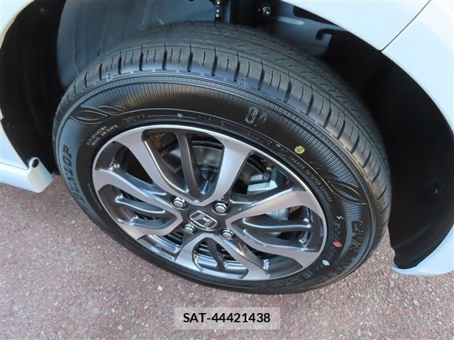 Honda N BOX CUSTOM 2025-10 4372081-5