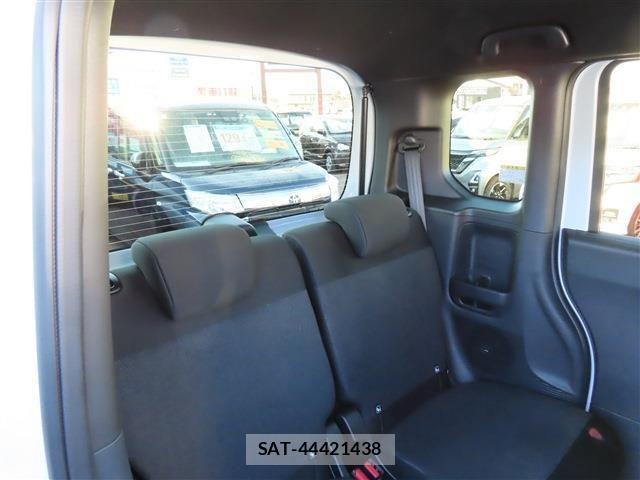 Honda N BOX CUSTOM 2025-10 4372081-8