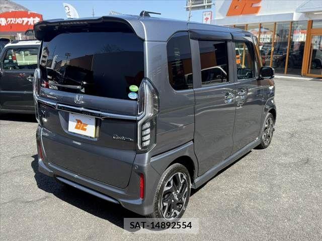 Honda N BOX CUSTOM 2020-09 4597876-14