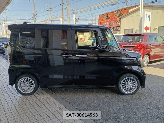 Honda N BOX CUSTOM 2021-12 4597865-3