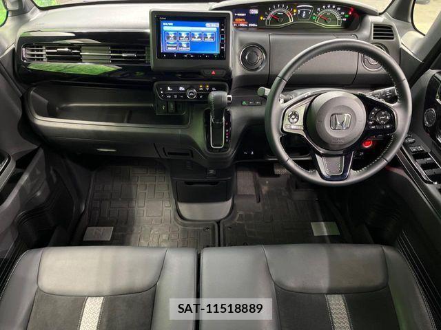 Honda N BOX CUSTOM 2021-03 4640115-1